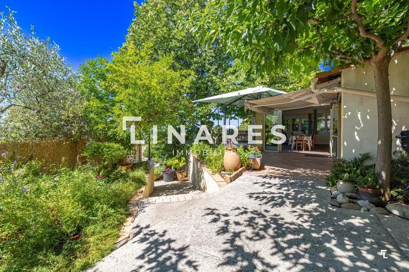 Maison - 173 m² - 5 pièces