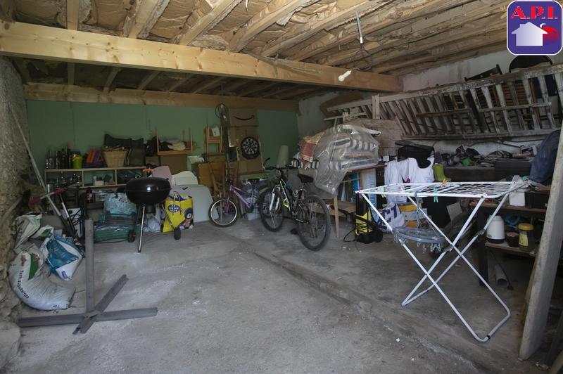 Propriété - 282 m² - 12 pièces