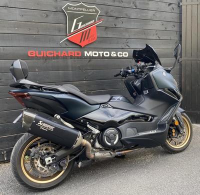 Yamaha Tmax 560