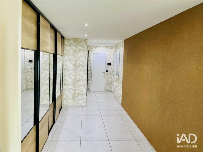 Maison - 135 m² - 6 pièces