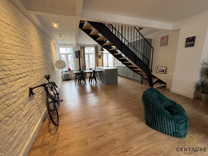 Appartement - 81 m² - 3 pièces