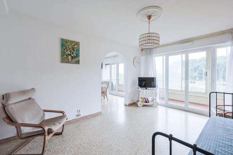 Appartement - 75 m² - 4 pièces