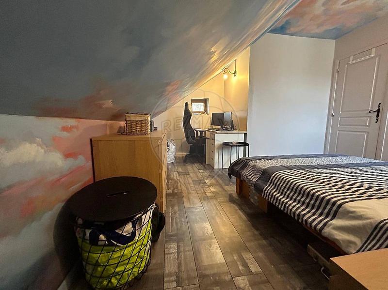 Maison - 80 m² - 5 pièces