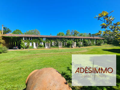 Ferme - 448 m² - 11 pièces