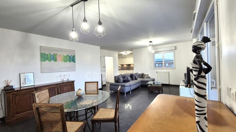 Appartement - 105 m² - 5 pièces