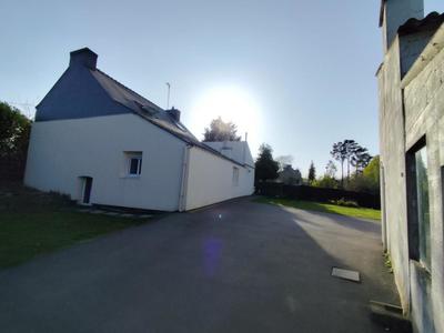 Maison - 135 m² - 6 pièces