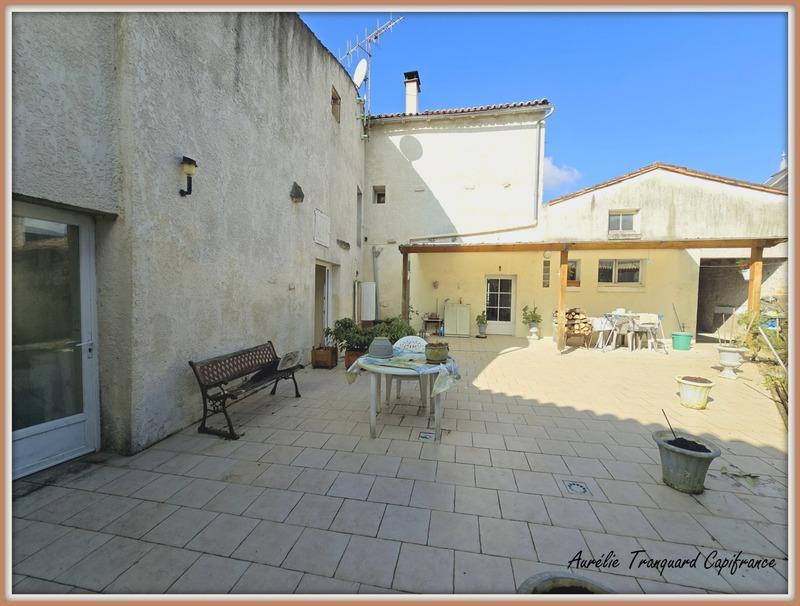 Maison - 158 m² - 7 pièces