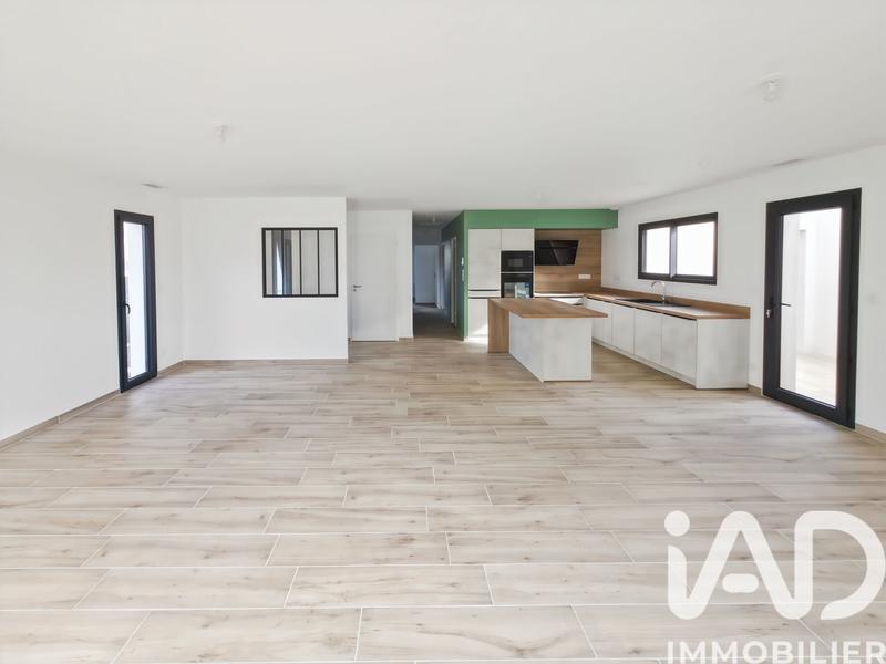Maison - 115 m² - 5 pièces