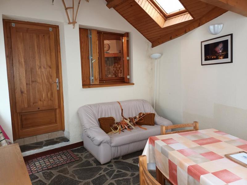 Propriété - 90 m² - 5 pièces