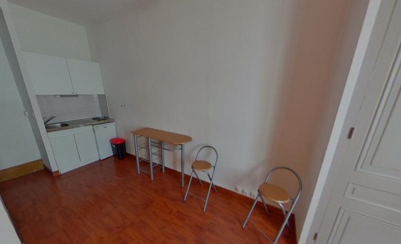 Studio - 25 m² - 1 pièce