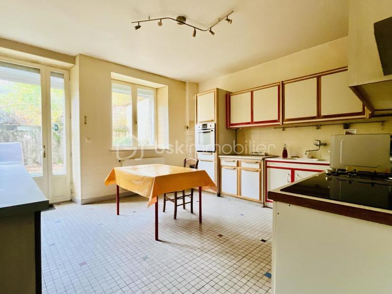 Maison de village - 130 m² - 6 pièces