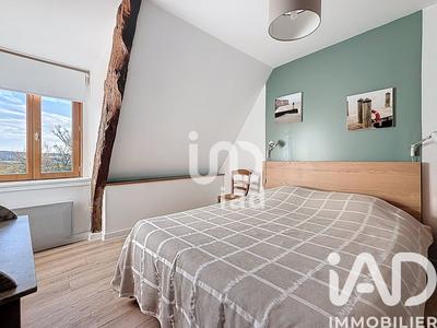 Maison - 80 m² - 5 pièces