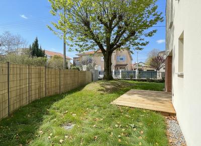 Maison - 93 m² - 5 pièces