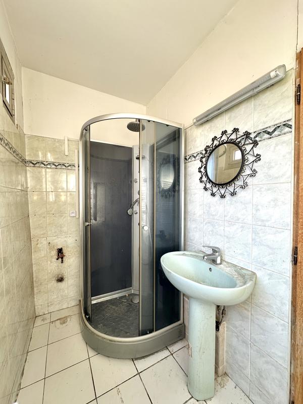 Appartement - 82 m² - 3 pièces