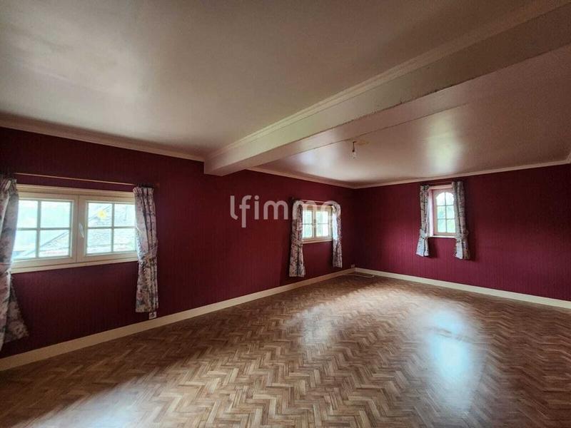 Maison en pierre - 132 m² - 6 pièces