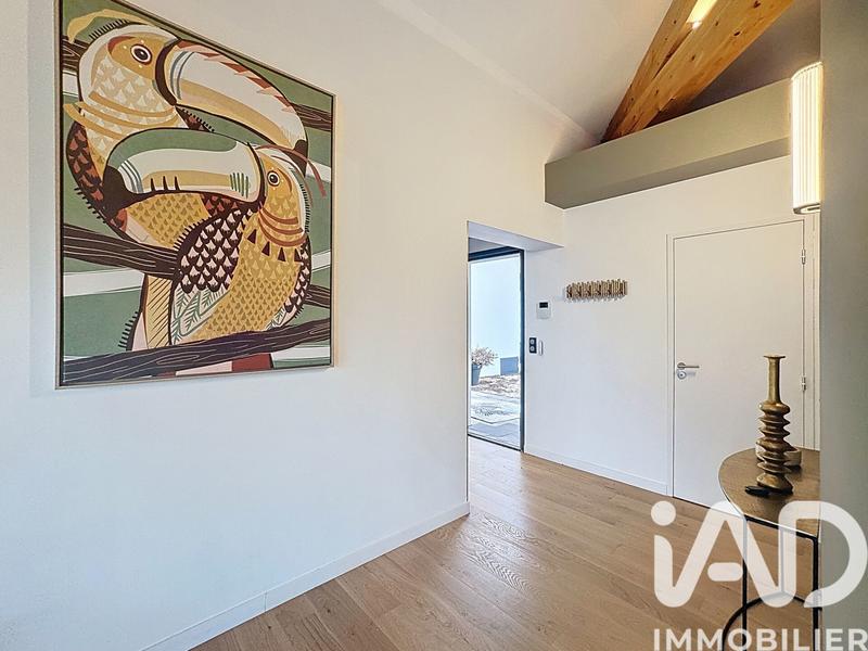 Maison - 265 m² - 8 pièces