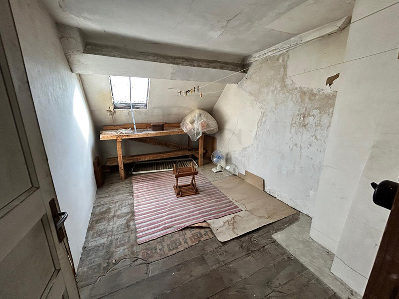 Immeuble - 8 pièces