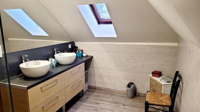 Maison - 130 m² - 6 pièces