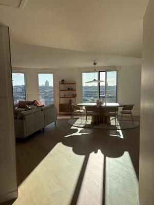 Appartement - 122 m² - 5 pièces