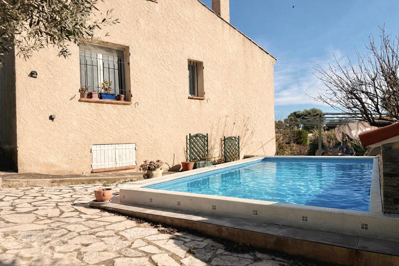 Maison - 75 m² - 4 pièces