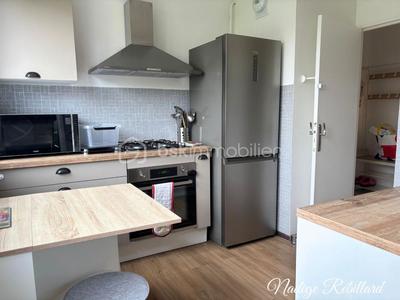 Appartement - 88 m² - 6 pièces