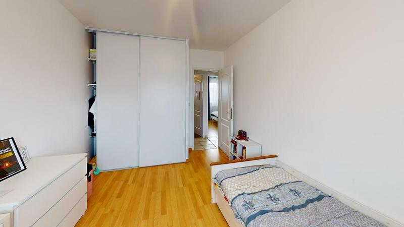 Maison - 107 m² - 5 pièces