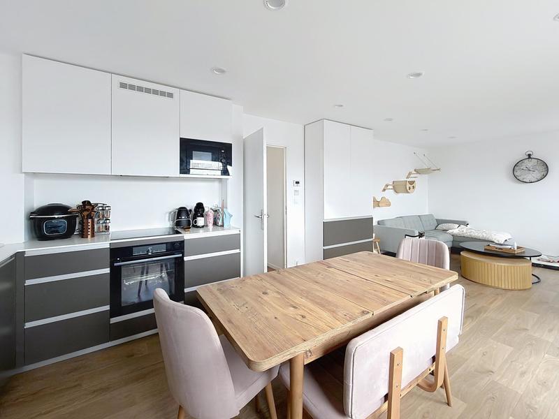 Appartement - 79 m² - 4 pièces