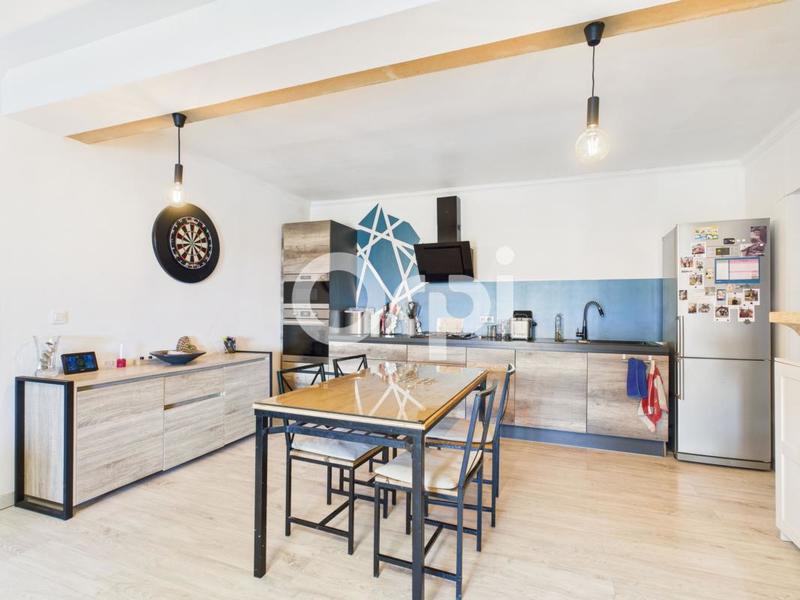 Appartement - 97 m² - 4 pièces