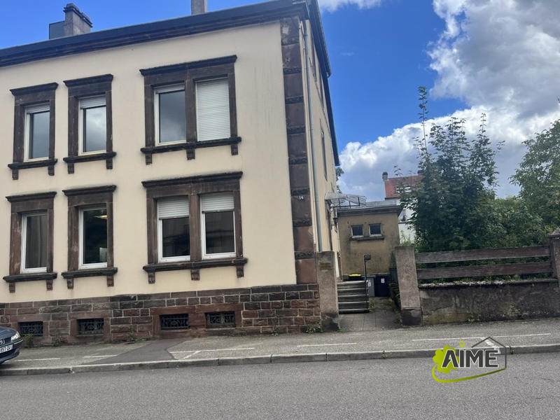 Maison - 207 m² - 10 pièces