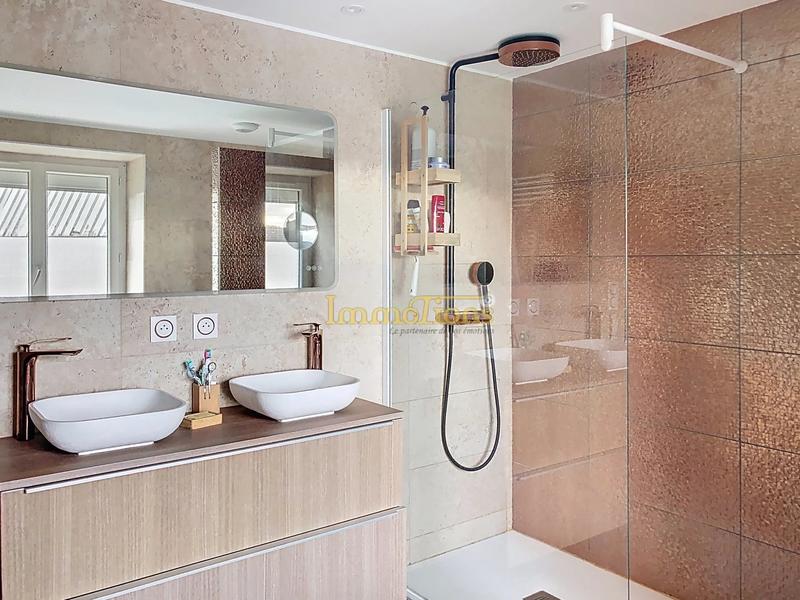 Maison - 118 m² - 3 pièces