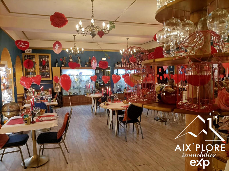 Fonds de commerce - 2 000 m²