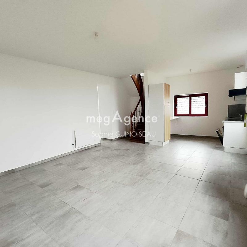 Maison - 85 m² - 5 pièces