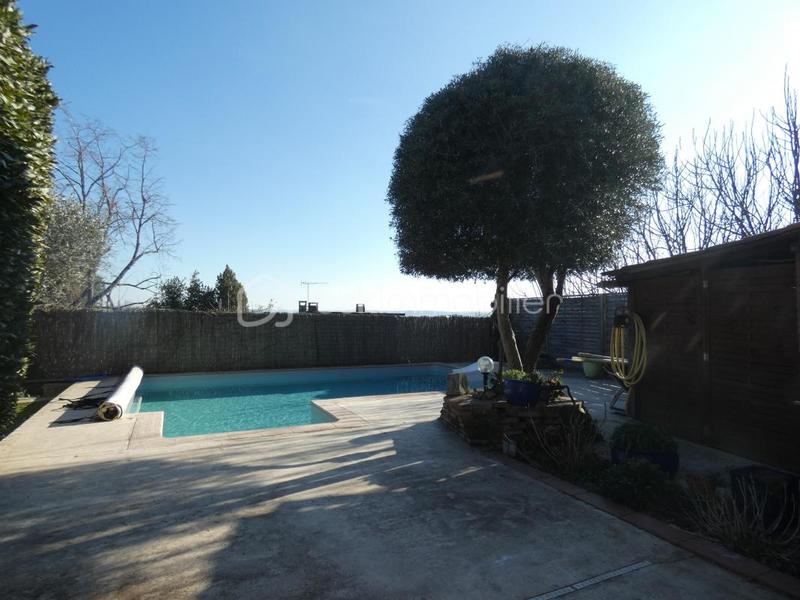 Maison de village - 190 m² - 5 pièces