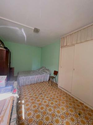 Maison - 185 m² - 10 pièces