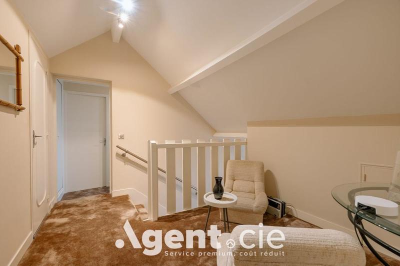 Maison - 184 m² - 7 pièces