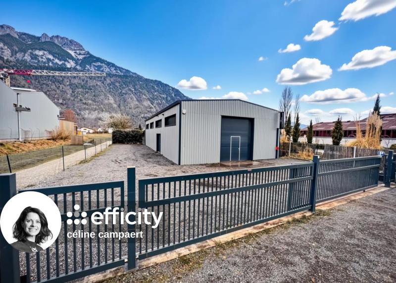 Bureau - 200 m² - 2 pièces