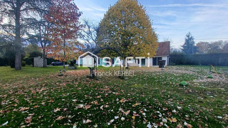 Maison - 223 m² - 8 pièces