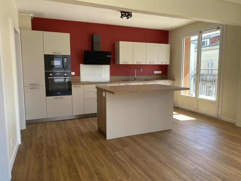 Appartement - 123 m² - 5 pièces