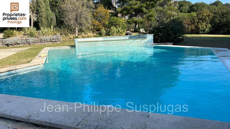 Villa - 298 m² - 7 pièces