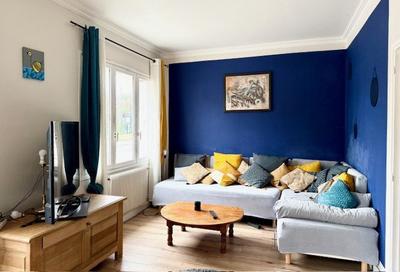 Maison - 94 m² - 6 pièces