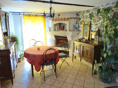 Maison - 80 m² - 3 pièces