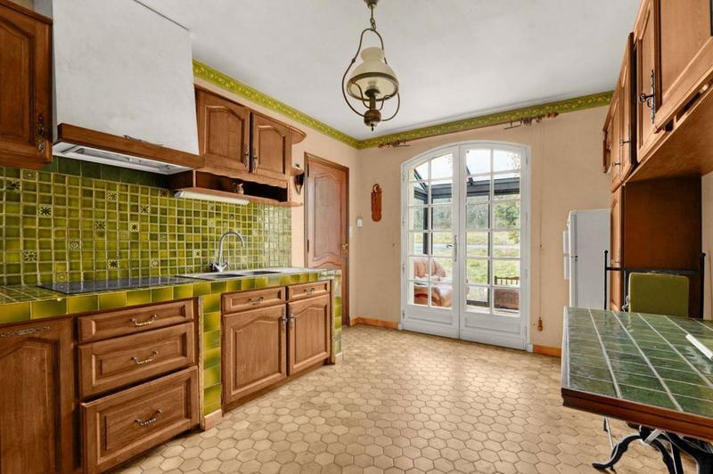 Maison - 200 m² - 7 pièces