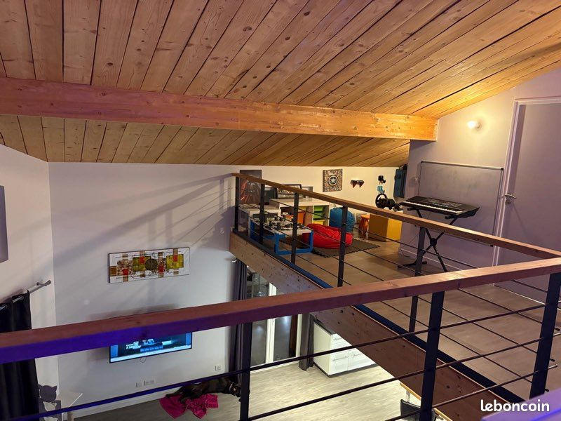 Maison - 150 m² - 5 pièces