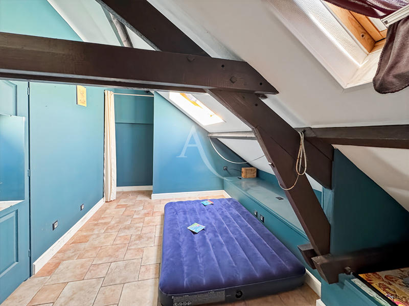 Appartement - 132 m² - 6 pièces