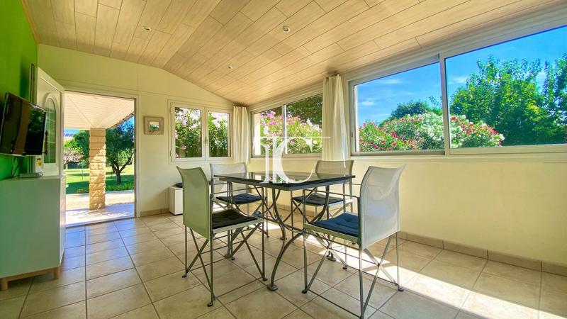 Maison - 87 m² - 5 pièces