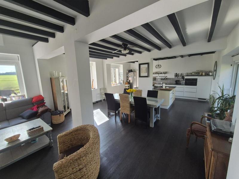 Maison en pierre - 148 m² - 5 pièces