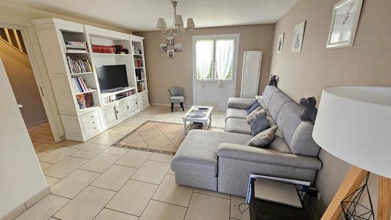 Maison - 145 m² - 6 pièces