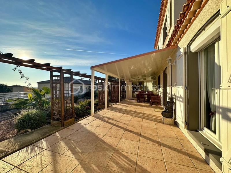 Maison traditionnelle - 150 m² - 6 pièces