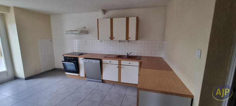 Maison - 105 m² - 4 pièces