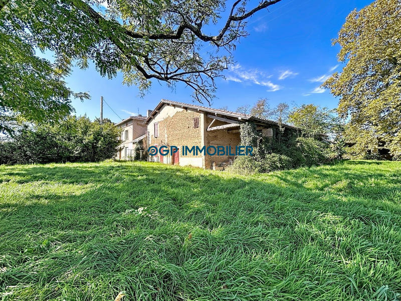 Maison ancienne - 520 m² - 11 pièces